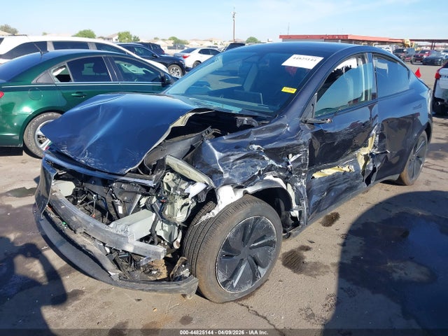 7SAYGDED4TA581106 Tesla Model Y Premium Rear-wheel Drive/standard Rear-wheel Drive