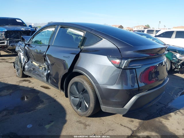7SAYGDED4TA581106 Tesla Model Y Premium Rear-wheel Drive/standard Rear-wheel Drive