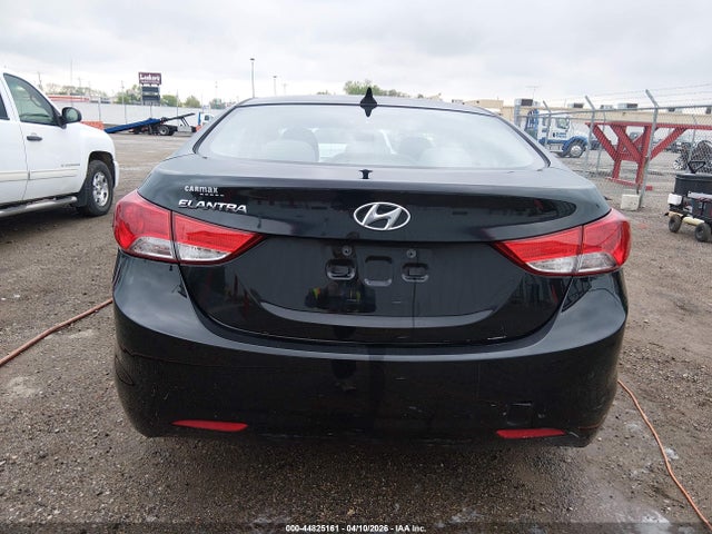 Продажа на аукционе авто 2013 Hyundai Elantra Gls, vin: 5NPDH4AE6DH407390, номер лота: 44825161