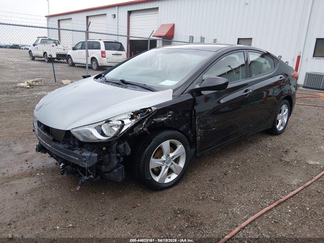 Продажа на аукционе авто 2013 Hyundai Elantra Gls, vin: 5NPDH4AE6DH407390, номер лота: 44825161
