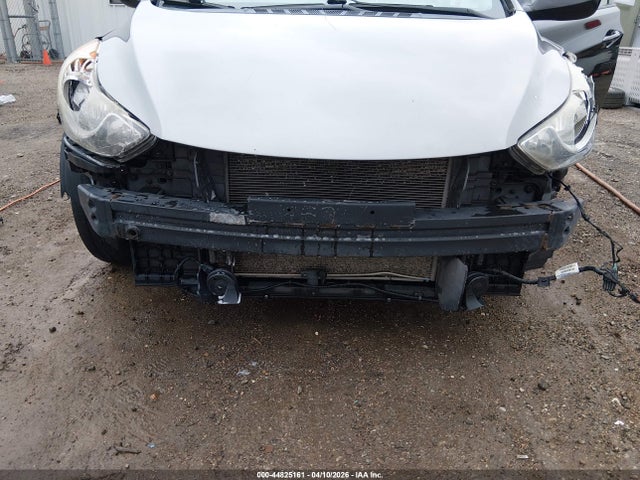 Продажа на аукционе авто 2013 Hyundai Elantra Gls, vin: 5NPDH4AE6DH407390, номер лота: 44825161