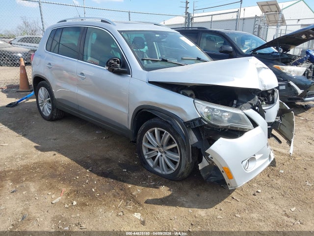 Продаж на аукціоні авто 2010 Volkswagen Tiguan Sel, vin: WVGBV7AX2AW535047, номер лоту: 44825180