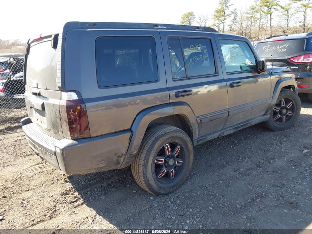 44825187 :رقم المزاد ، 1J8HG48N36C132532 vin ، 2006 Jeep Commander مزاد بيع