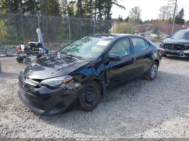 Toyota COROLLA LE 2019 2T1BURHE3KC167561 Image 2