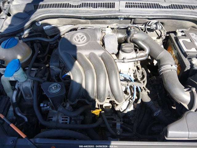 Продаж на аукціоні авто 2013 Volkswagen Jetta 2.0l S, vin: 3VW2K7AJ8DM290863, номер лоту: 44825203