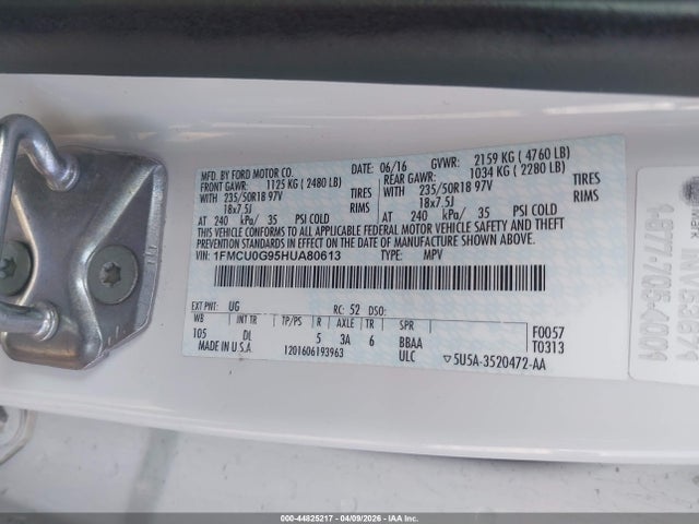 1FMCU0G95HUA80613 Ford ESCAPE SE