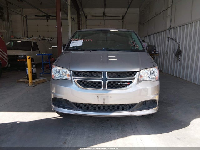 44825219 :رقم المزاد ، 2C7WDGBG7LR170936 vin ، 2020 Dodge Grand Caravan Se مزاد بيع