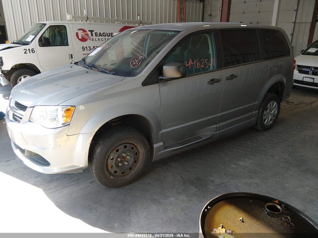 44825219 :رقم المزاد ، 2C7WDGBG7LR170936 vin ، 2020 Dodge Grand Caravan Se مزاد بيع