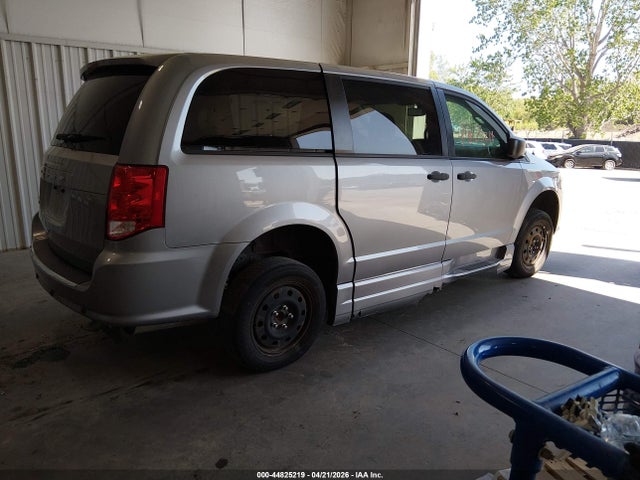 44825219 :رقم المزاد ، 2C7WDGBG7LR170936 vin ، 2020 Dodge Grand Caravan Se مزاد بيع
