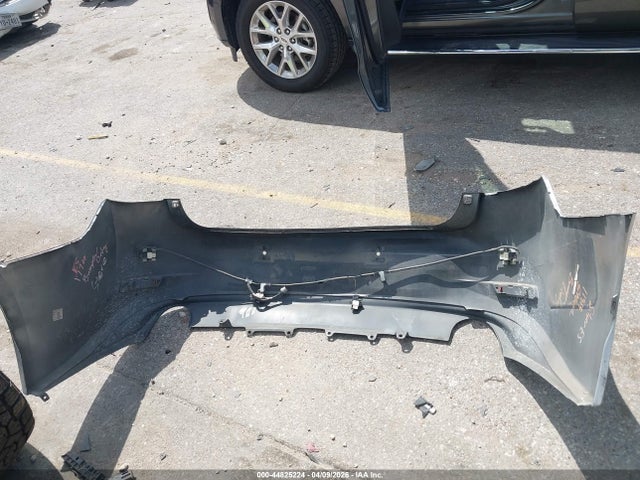 44825224 :رقم المزاد ، JTHBK1GG1E2114837 vin ، 2014 Lexus Es 350 مزاد بيع