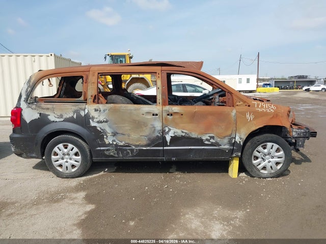44825225 :رقم المزاد ، 2C4RDGBG9JR296156 vin ، 2018 Dodge Grand Caravan Se مزاد بيع