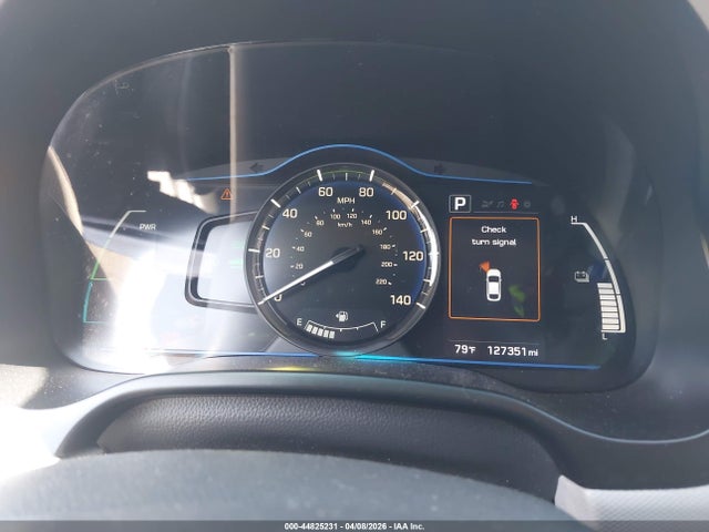 KMHC65LC8JU073539 Hyundai Ioniq Hybrid Blue