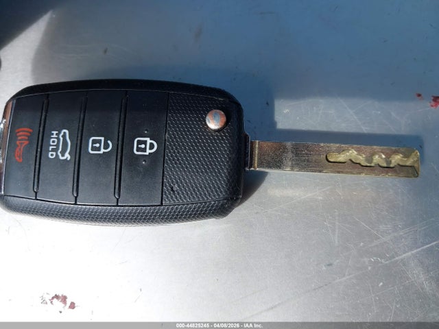 KIA Optima Lx 2019 5XXGT4L37KG275577 Image 11