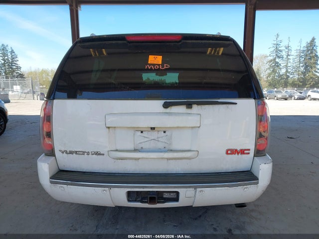 2013 Gmc Yukon Xl 1500 Denali მანქანა იყიდება აუქციონზე, vin: 1GKS1MEF3DR144299, აუქციონის ნომერი: 44825261