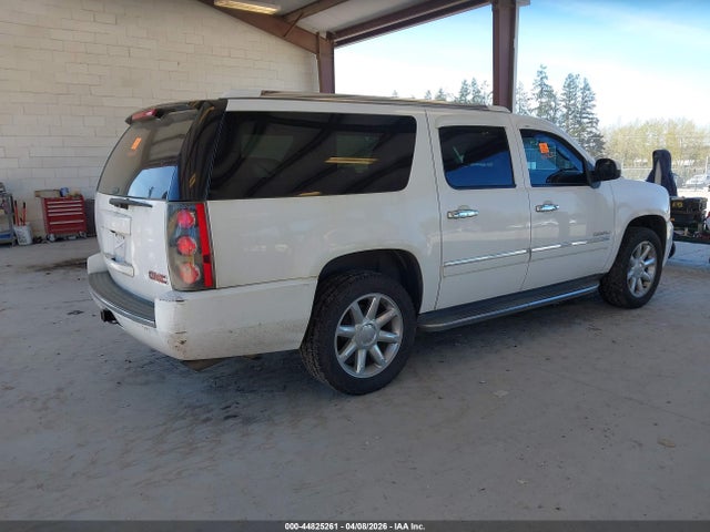 2013 Gmc Yukon Xl 1500 Denali მანქანა იყიდება აუქციონზე, vin: 1GKS1MEF3DR144299, აუქციონის ნომერი: 44825261