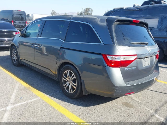 2011 HONDA ODYSSEY 5FNRL5H66BB050393 Photo 2