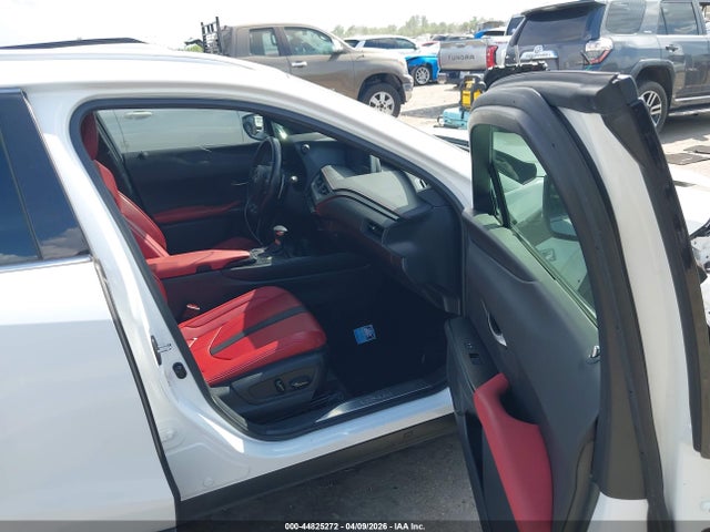 44825272 :رقم المزاد ، JTHY3JBH2K2006620 vin ، 2019 Lexus Ux 200 F Sport مزاد بيع