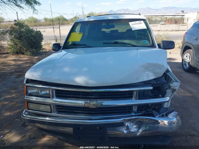 44825287 :رقم المزاد ، 1GNEC13R0XJ574770 vin ، 1999 Chevrolet Tahoe Lt مزاد بيع