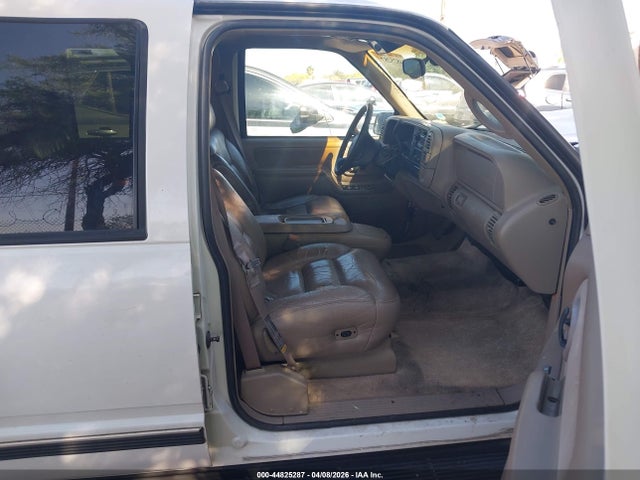44825287 :رقم المزاد ، 1GNEC13R0XJ574770 vin ، 1999 Chevrolet Tahoe Lt مزاد بيع
