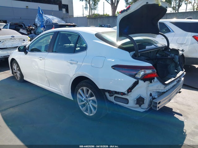 4T1R11BK4MU027477 Toyota Camry Le Awd