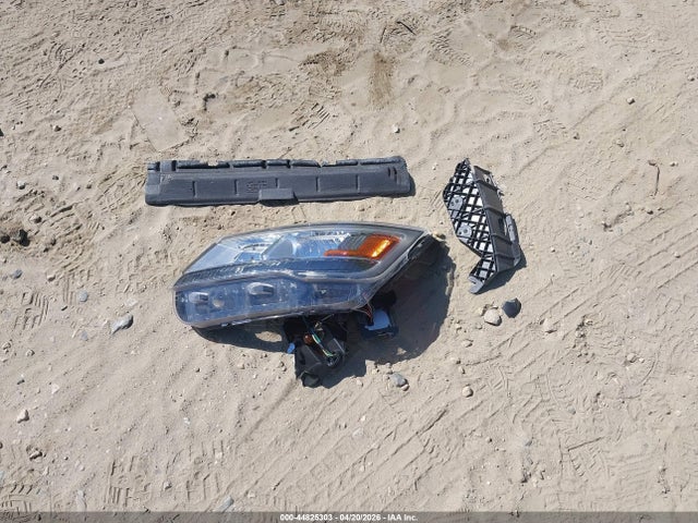 44825303 :رقم المزاد ، 1FM5K7D87JGB15644 vin ، 2018 Ford Explorer Xlt مزاد بيع