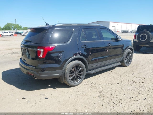 44825303 :رقم المزاد ، 1FM5K7D87JGB15644 vin ، 2018 Ford Explorer Xlt مزاد بيع