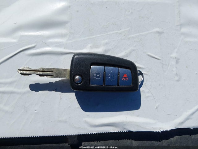 JN1BJ1CRXKW623831 Nissan Rogue Sport S