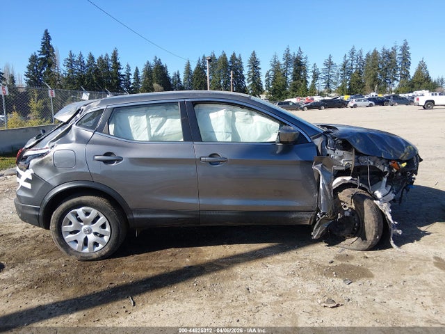 JN1BJ1CRXKW623831 Nissan Rogue Sport S