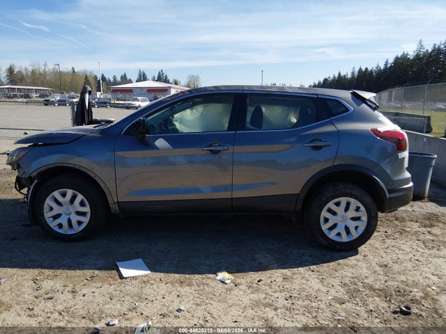 JN1BJ1CRXKW623831 Nissan Rogue Sport S