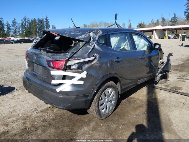 JN1BJ1CRXKW623831 Nissan Rogue Sport S