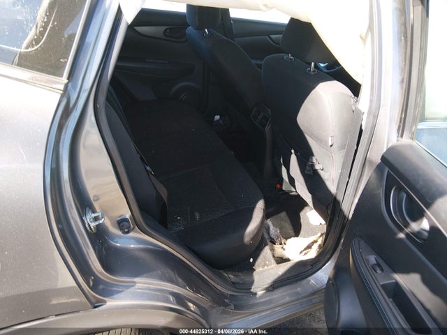 JN1BJ1CRXKW623831 Nissan Rogue Sport S