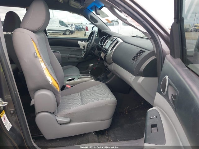 44825321 :رقم المزاد ، 5TFJU4GN2FX082525 vin ، 2015 Toyota Tacoma Prerunner V6 مزاد بيع