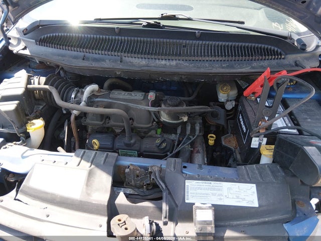 2007 CHRYSLER TOWN & COUNTRY 1A4GJ45R57B247811 Photo 9