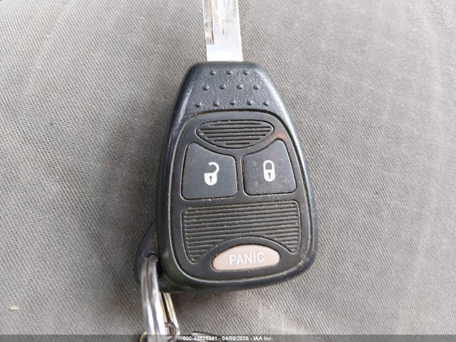 2007 CHRYSLER TOWN & COUNTRY 1A4GJ45R57B247811 Photo 10