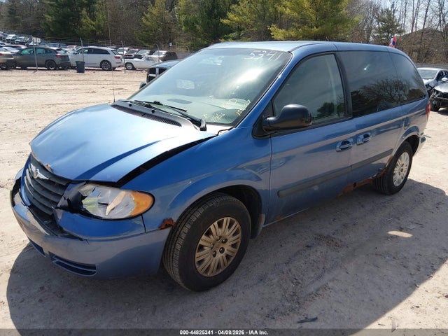 2007 CHRYSLER TOWN & COUNTRY 1A4GJ45R57B247811 Photo 1