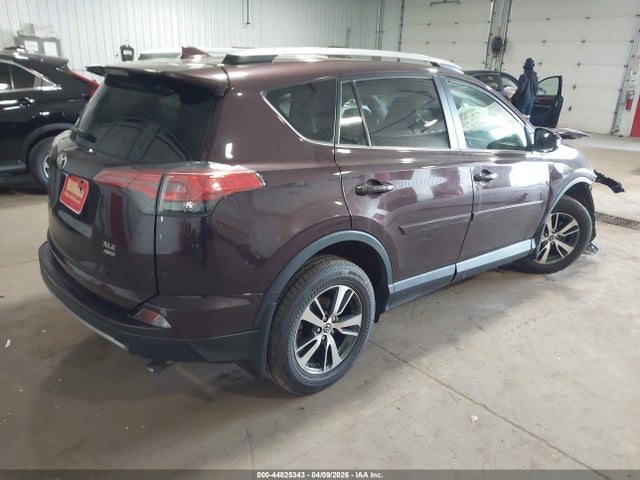 Aukcja sprzedaży 2018 Toyota Rav4 Xle, vin: 2T3RFREV8JW833699, numer aukcji: 44825343