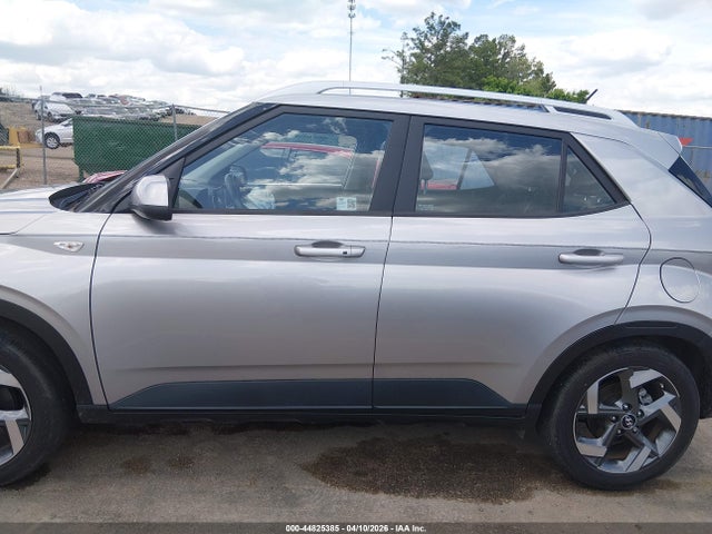 Hyundai Venue Sel 2024 KMHRC8A30RU311340 Image 14