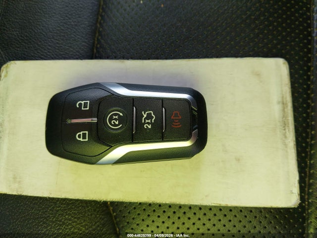 1FM5K7F8XGGC14139 Ford Explorer Limited