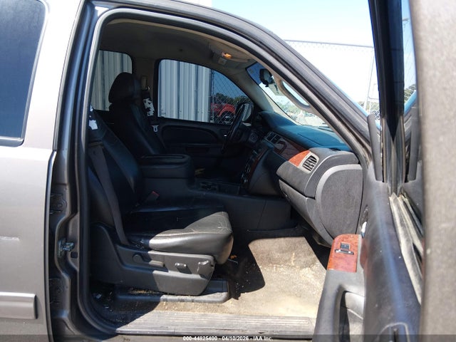 44825400 :رقم المزاد ، 1GNSKBE03CR107459 vin ، 2012 Chevrolet Tahoe Lt مزاد بيع