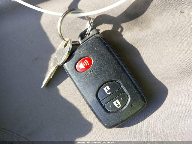 Toyota Prius Two 2015 JTDKN3DU7F0457373 Image 11