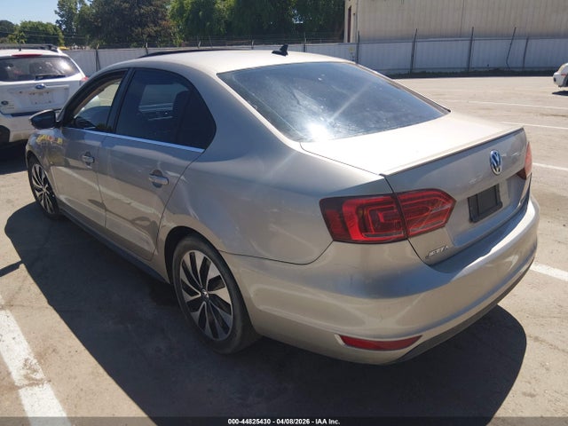 Продажа на аукционе авто 2013 Volkswagen Jetta Hybrid Sel Premium, vin: 3VW637AJ1DM272848, номер лота: 44825430