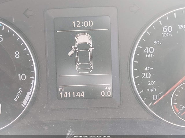 Продажа на аукционе авто 2013 Volkswagen Jetta Hybrid Sel Premium, vin: 3VW637AJ1DM272848, номер лота: 44825430