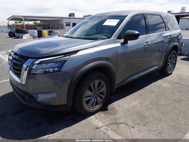 5N1DR3AAXSC215785 Nissan Pathfinder S Fwd