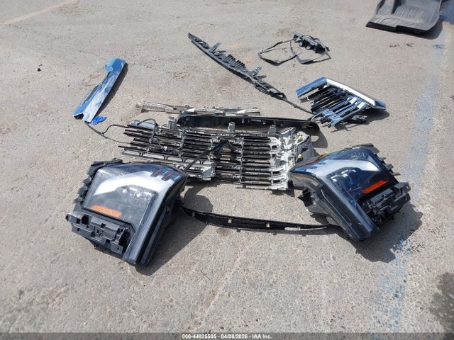 1GT49REY4RF289694 GMC Sierra 2500hd 4wd Standard Bed Denali