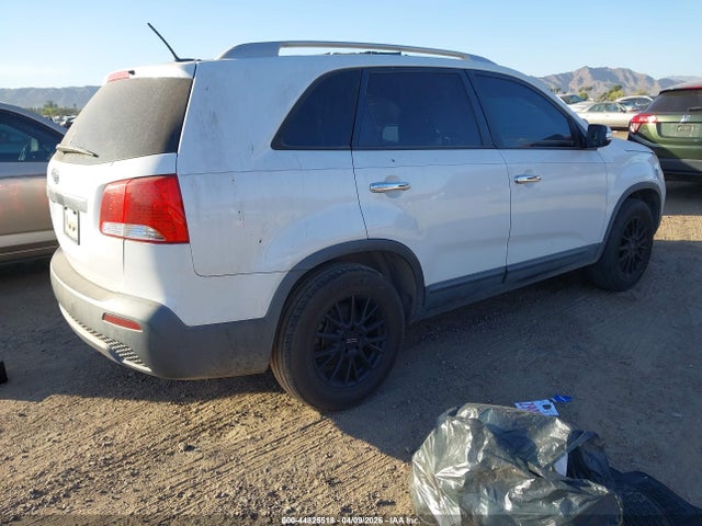 Aukcja sprzedaży 2011 Kia Sorento Lx, vin: 5XYKT3A15BG147033, numer aukcji: 44825518