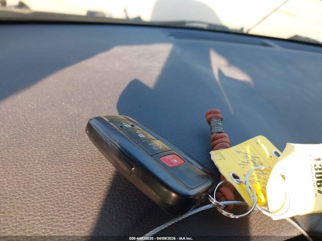 44825520 :رقم المزاد ، 4T3E6RFV6PU117969 vin ، 2023 Toyota Rav4 Hybrid Xse مزاد بيع