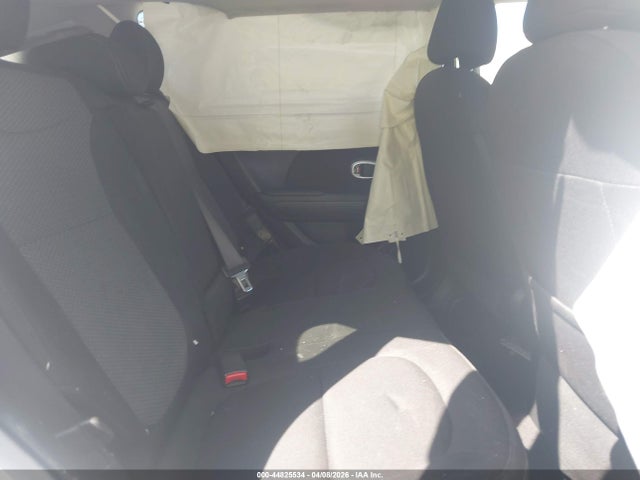 KNDJP3A53K7004694 KIA SOUL +