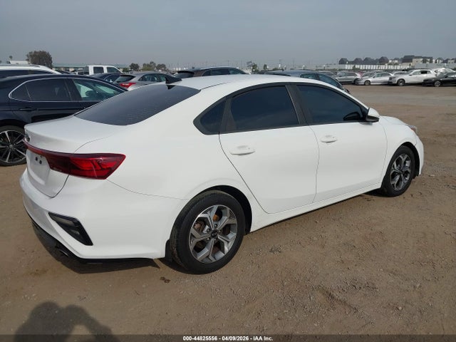 KIA Forte Lxs 2019 3KPF24AD2KE070686 Image 4