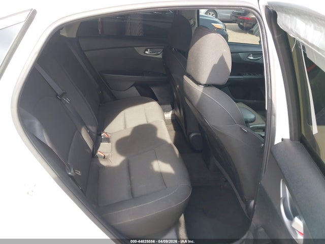 KIA Forte Lxs 2019 3KPF24AD2KE070686 Image 8