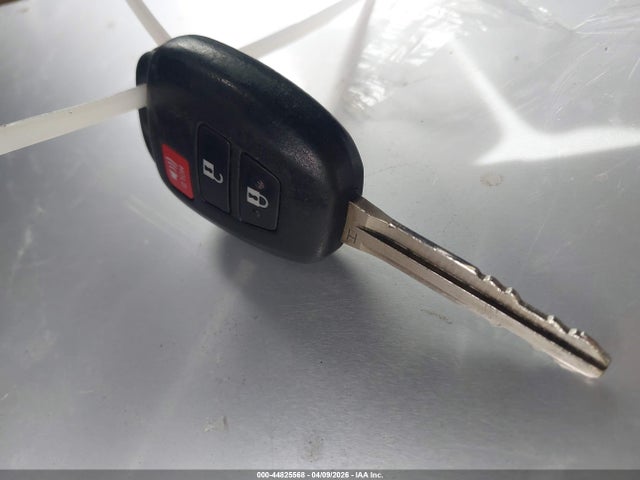 Toyota Rav4 Xle 2015 JTMWFREVXFD045000 Image 11